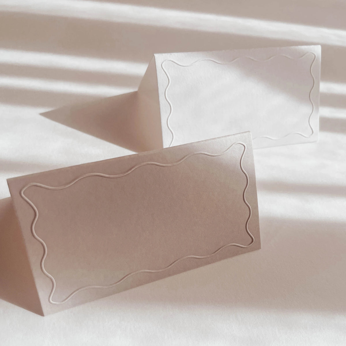 Place Card Set Wavy Frame